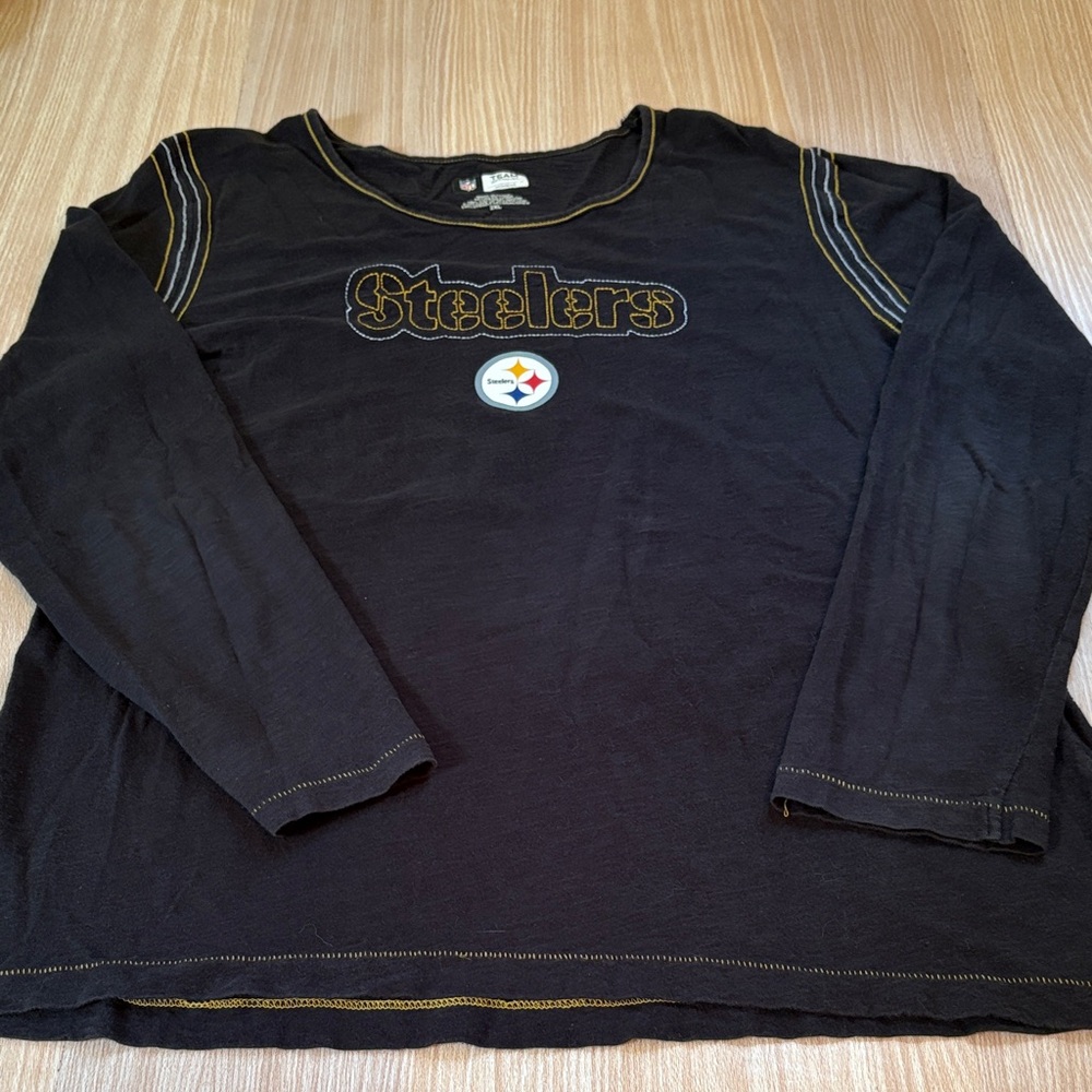 NFL Team Apparel Pittsburgh Steelers long sleeved tee black
